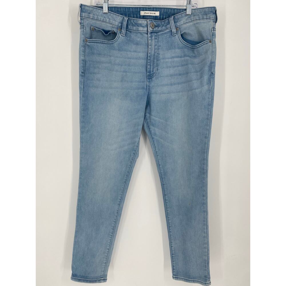 PacSun Jeans Men’s 36 x 30‎ Stacked Skinny Light Wash Denim Coastal